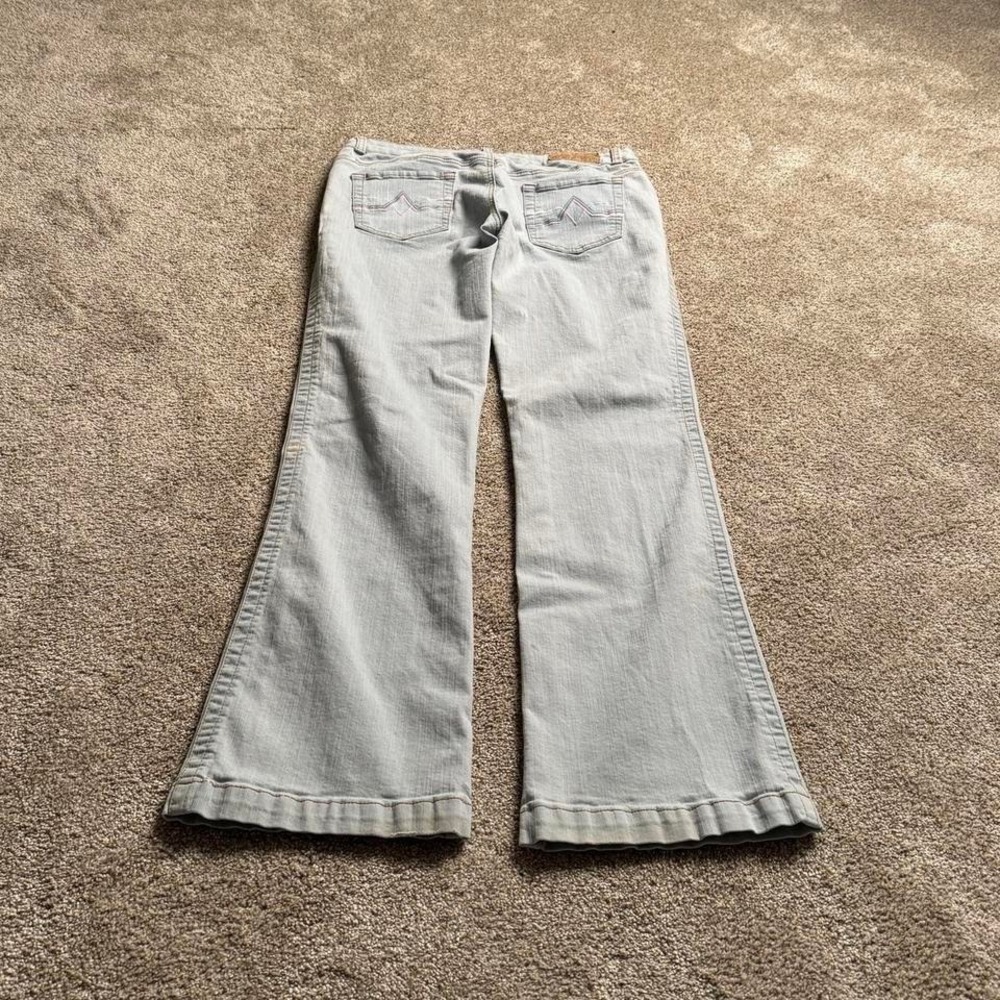 ONEILL LIGHT WASH "TRI-COLOUR EMBROIDERY" STRAIGHT LEG DENIM